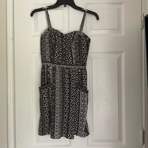 American Eagle Aztec print dress with pockets